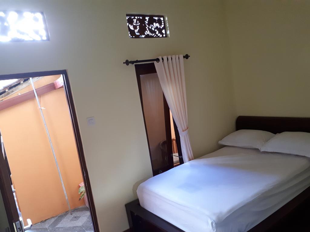 Indy House Hotel Ubud Exterior foto