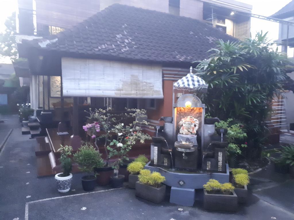 Indy House Hotel Ubud Exterior foto